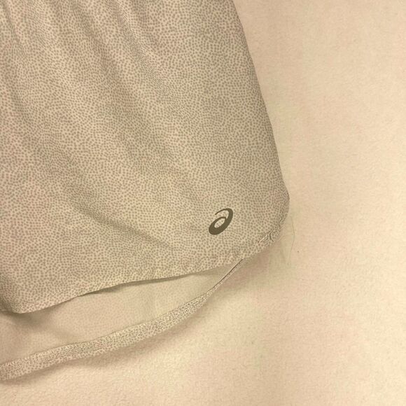 Asics Running Shorts Ladies Athletic Shorts With Lining White/Gray Size M - Picture 6 of 10